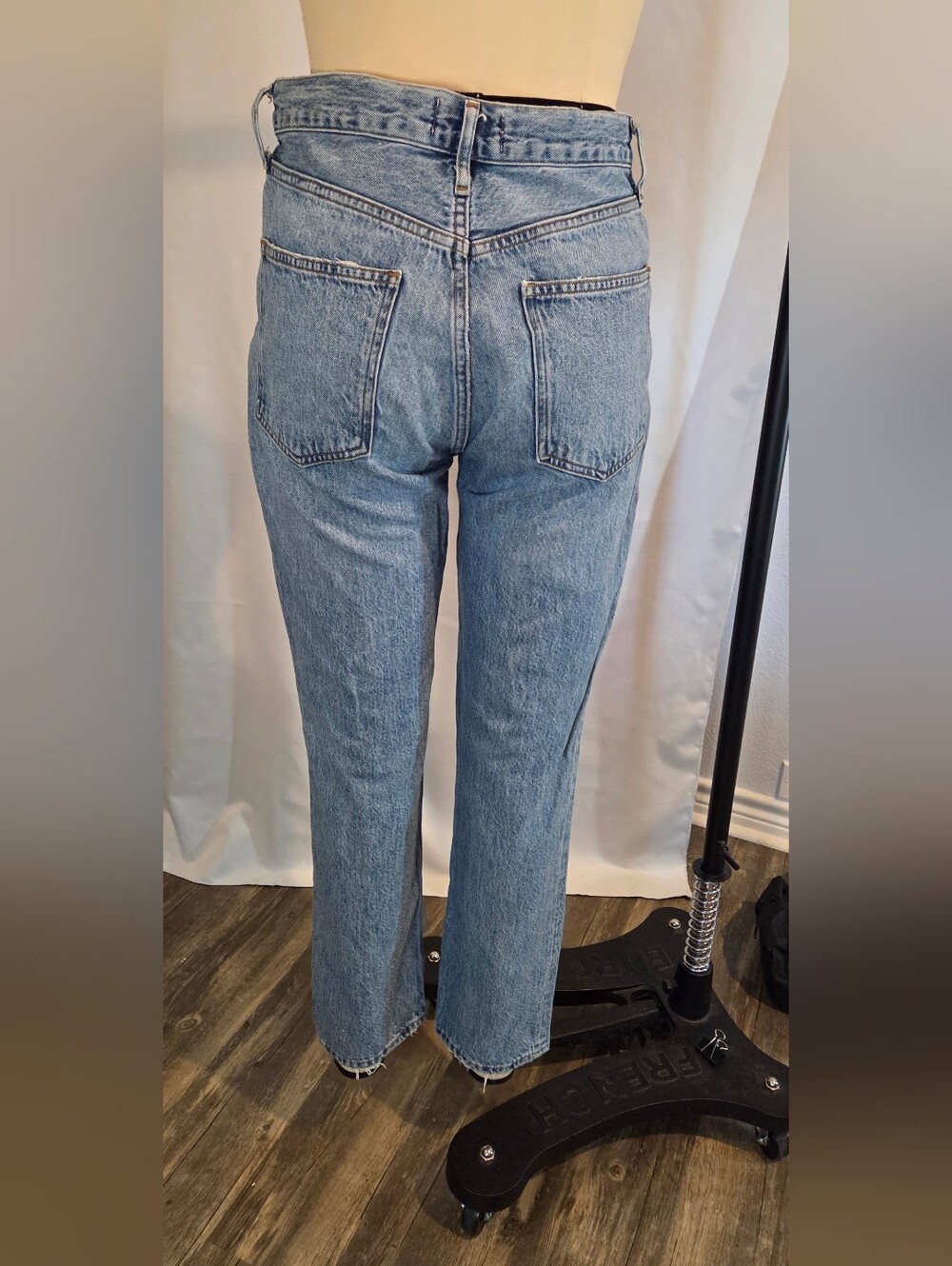 Agolde Classic High-Rise Straight Leg Women’s Jeans - Light Blue - Picture 6 of 15